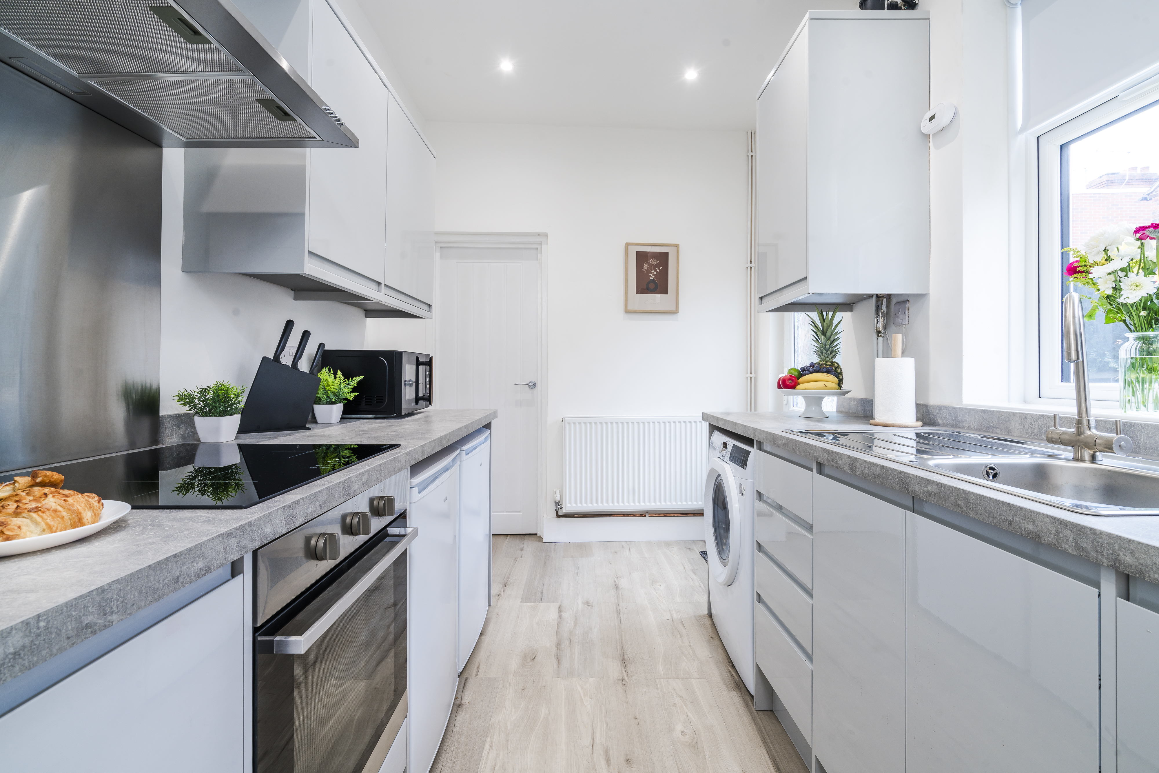 The Weaver second bedroom - serviced accommodation Newcastle-under-Lyme